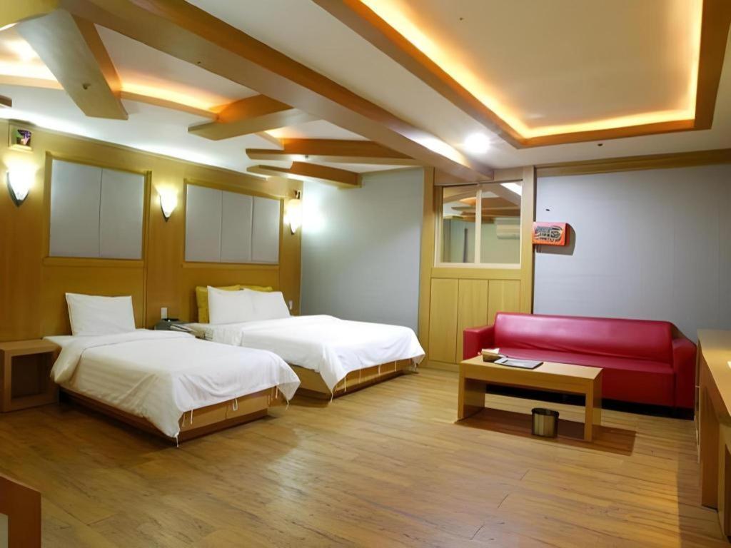 Hotel Head-One Uijeongbu Экстерьер фото