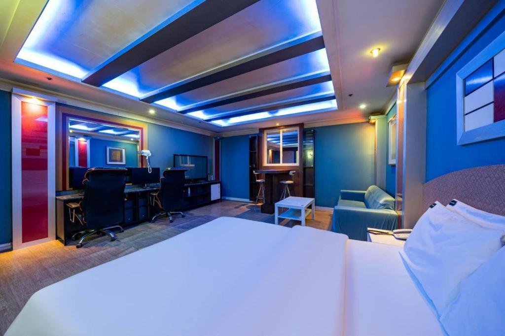 Hotel Head-One Uijeongbu Экстерьер фото