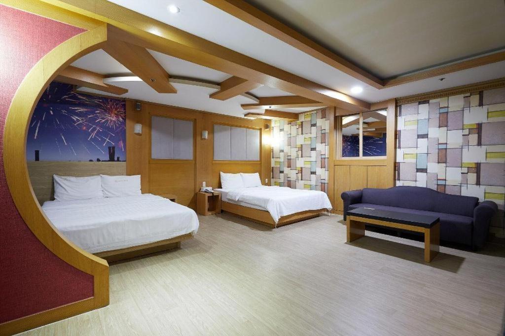 Hotel Head-One Uijeongbu Экстерьер фото